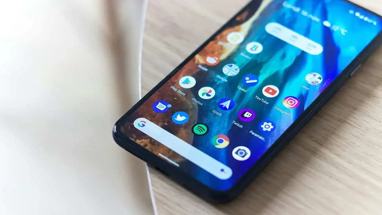 How to Close Apps on Android: 3 Easy Methods