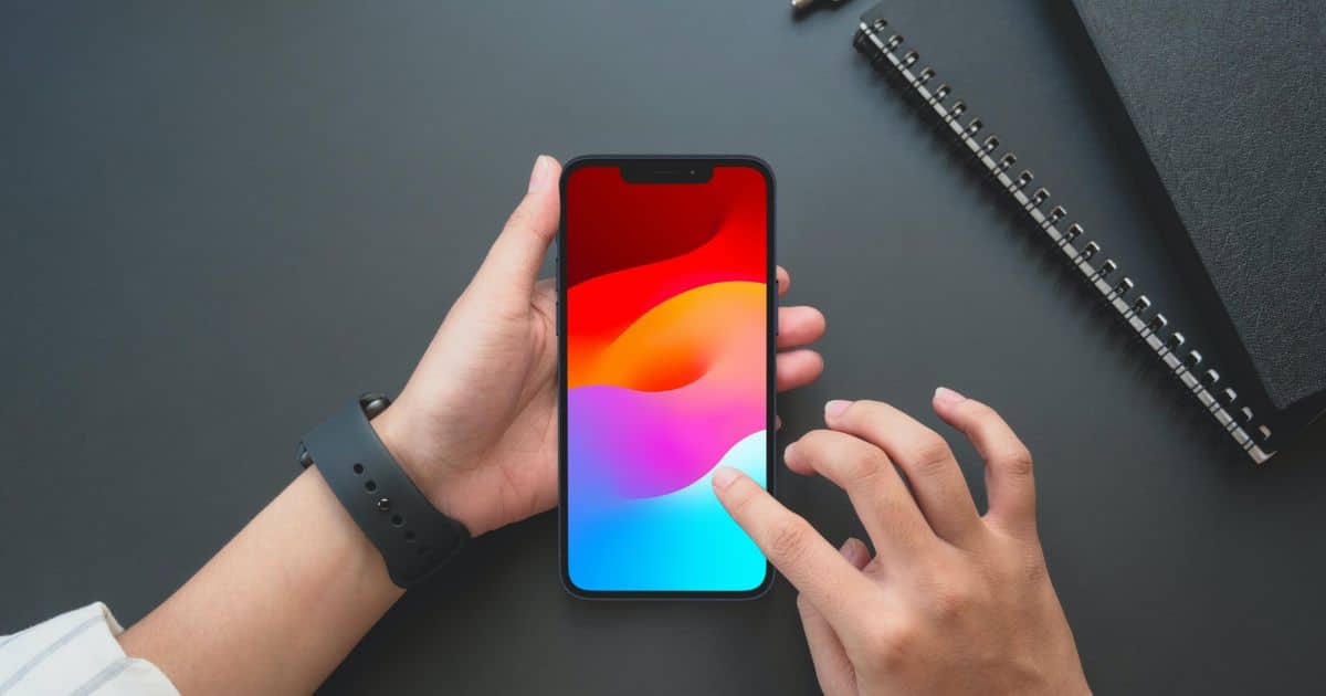 How to Fix iPhone Freezing After iOS 18.2 Update
