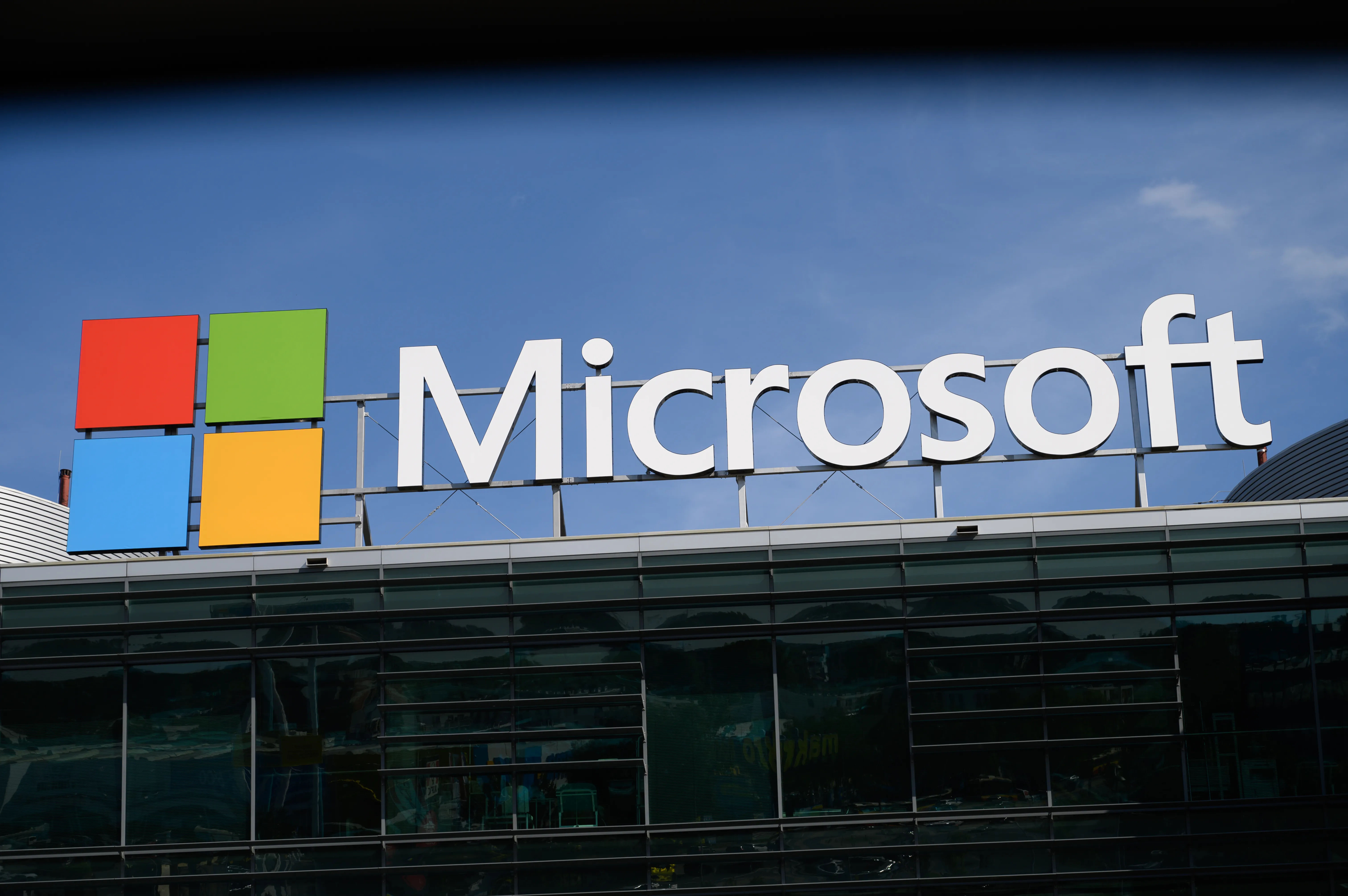 Microsoft Phi-4: Enhanced AI Model for Math and More