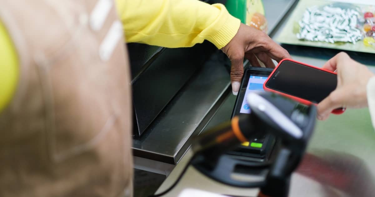 Vipps Launches Tap-to-Pay on iPhones in Norway