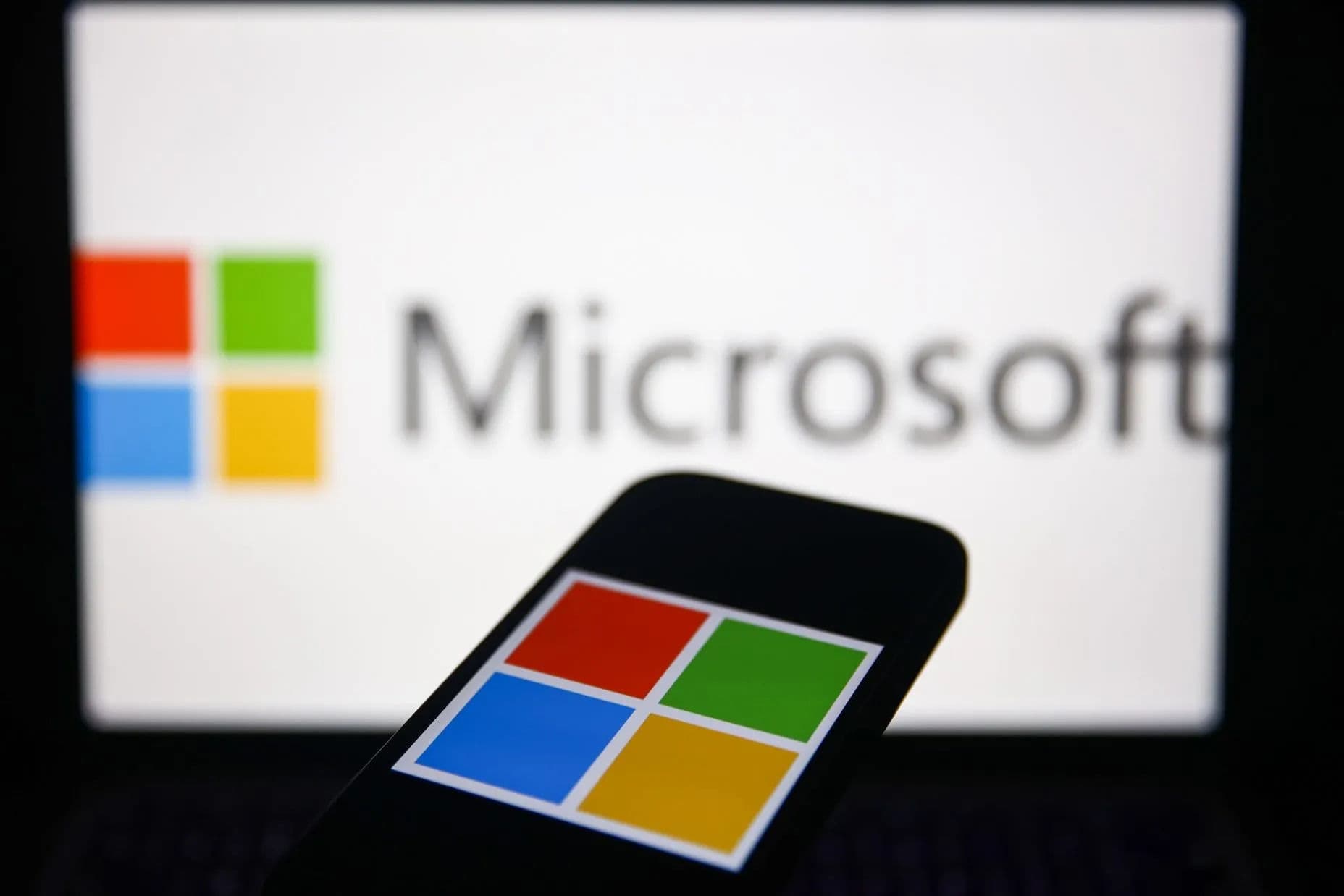 Windows Phone Link Now Supports iPhone File Sharing